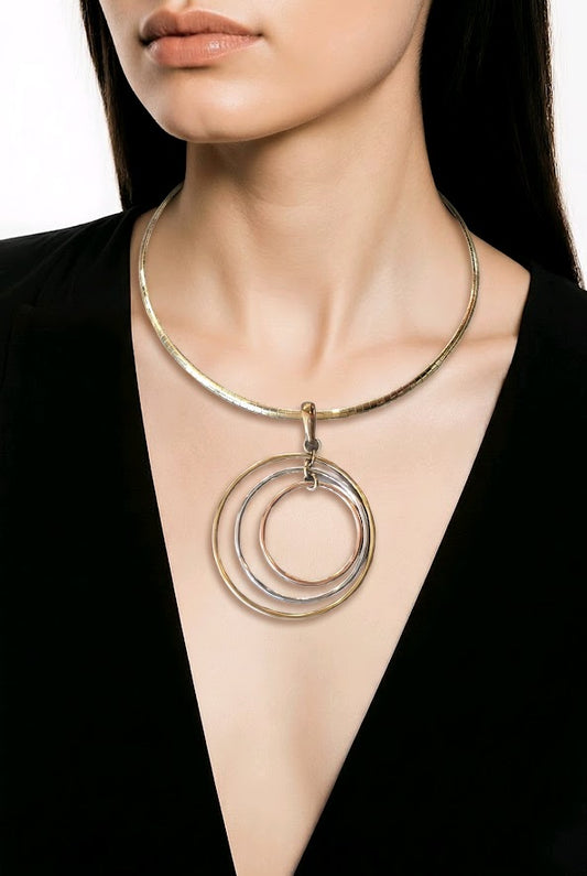 Circle Pendant Necklace