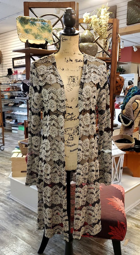 Voice of California Lace Cardigan Sz Medium