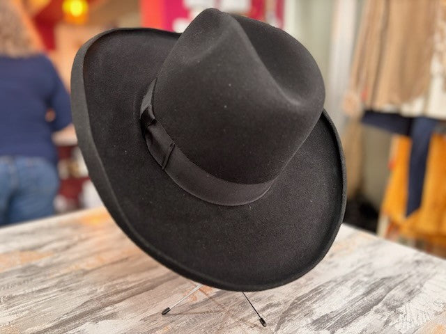 Bailey's Frontier Collection Clayton Black Sz 7 3/8