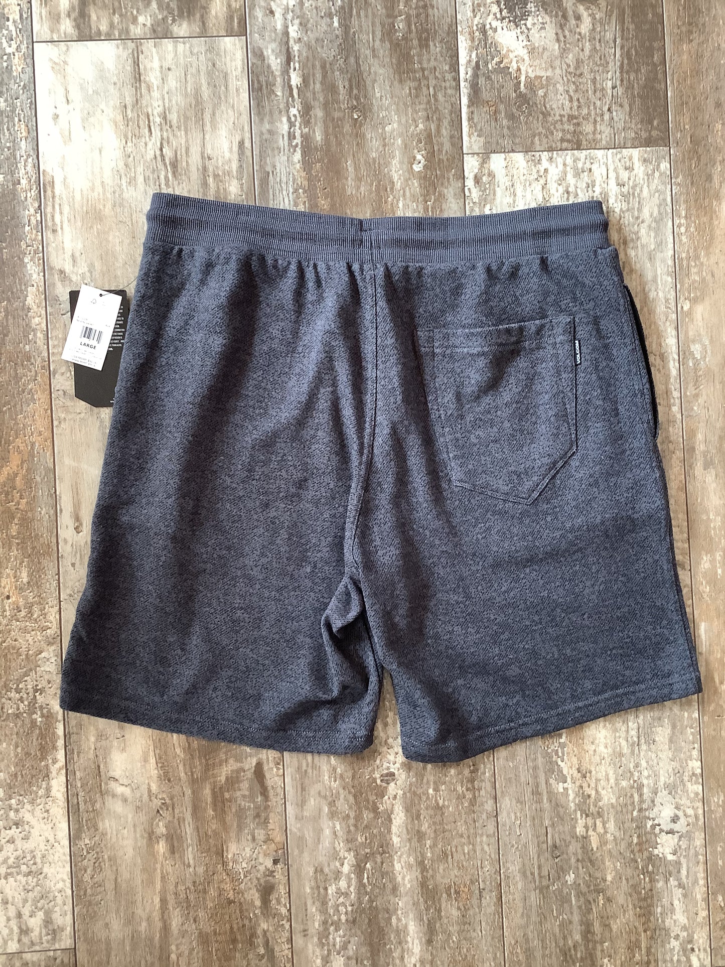 VolCom Veven Shorts Sz Large NWT