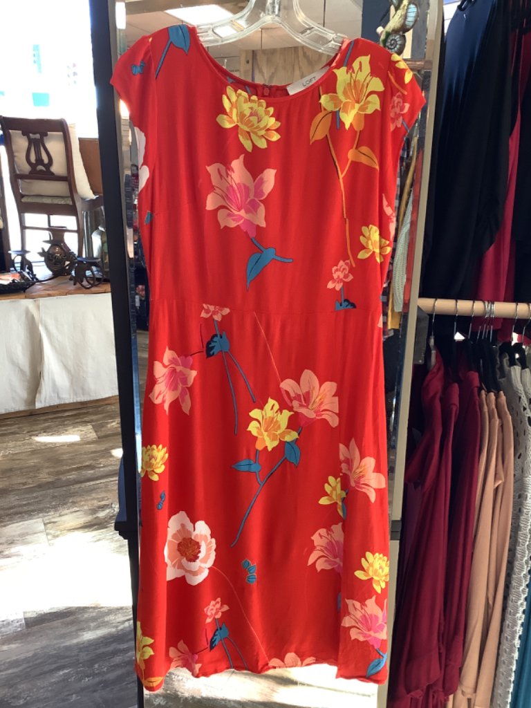 Loft Short Sleeve Floral dress Sz 8 Just Fabulous Consignment Boutique Loft Short Sleeve Floral dress Sz 8 Just Fabulous Consignment Boutique