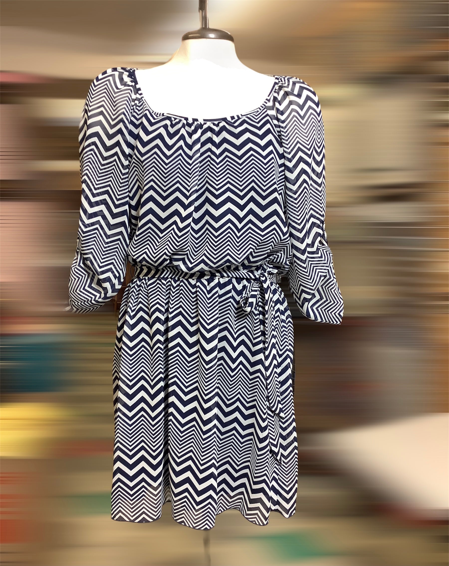 speechless navy blue dress Speechless Dress Size 7. Navy Blue With Jazz Aesthetic Sparkles. Formal Dress, J