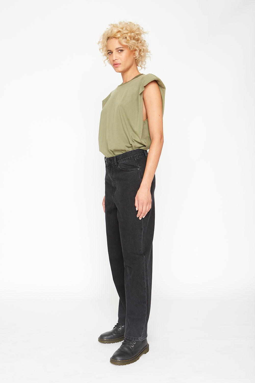 Sandrine Rose WIDE CURVE LEG JEANS R3021-D114-RCK-D1 Size 26