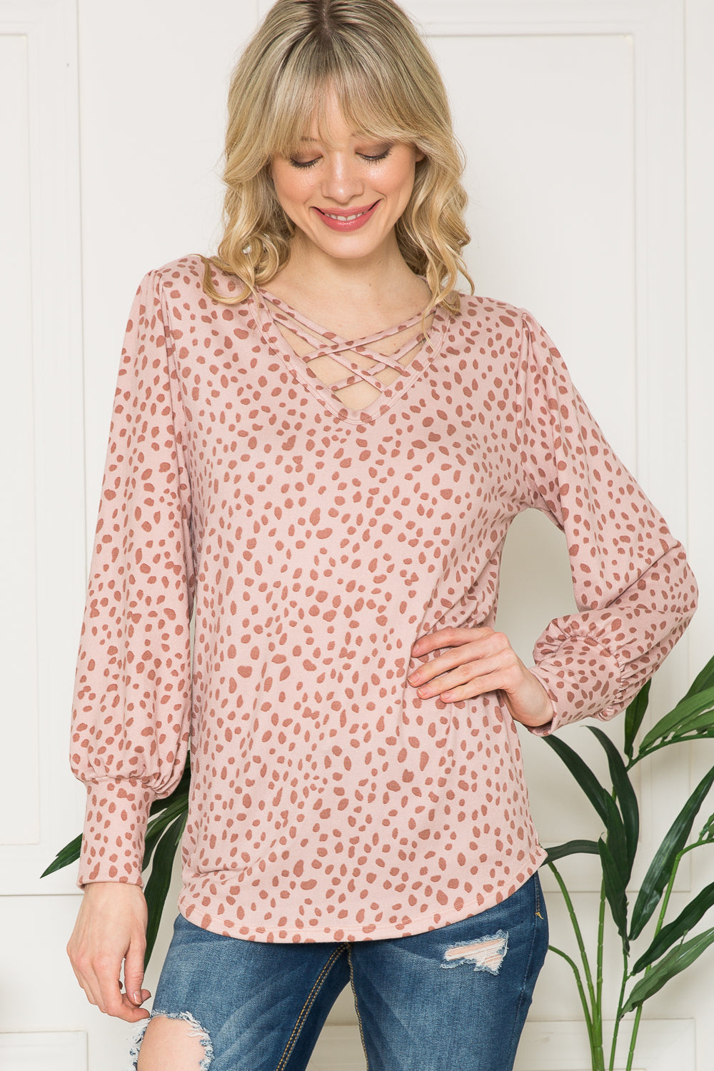 Front Detailed Soft Light Sweater Knit Color Pink Combo