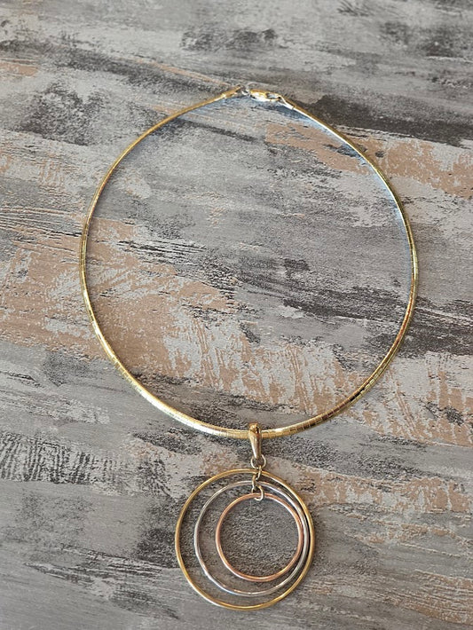 Circle Pendant Necklace