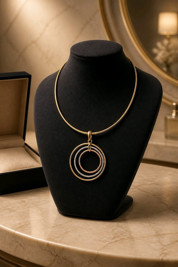 Circle Pendant Necklace