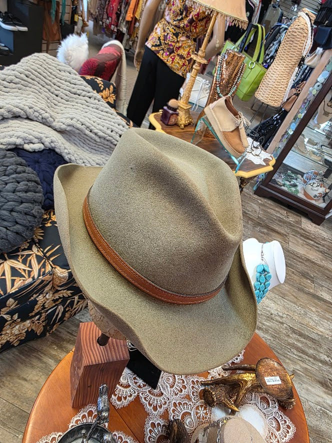 Vintage Royal  Stetson Felt Cowboy Hat Sz 7 1/4