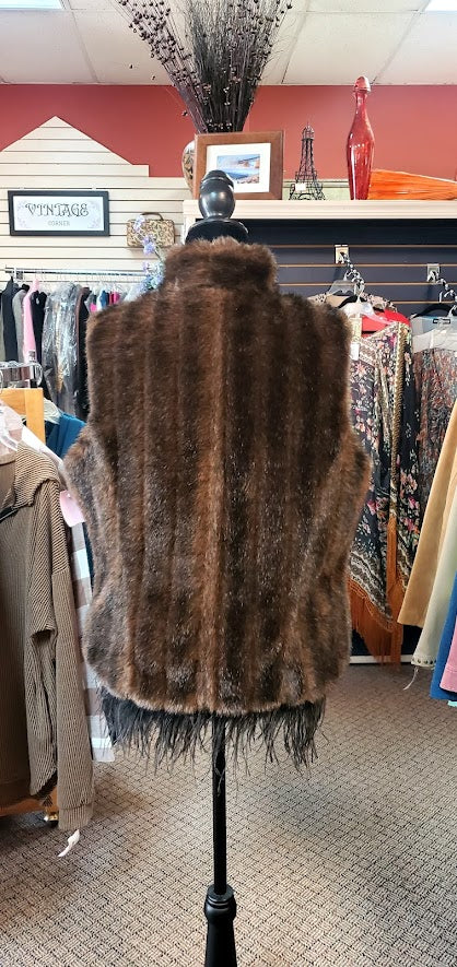 Tribal Faux Fur Vest Sz Medium