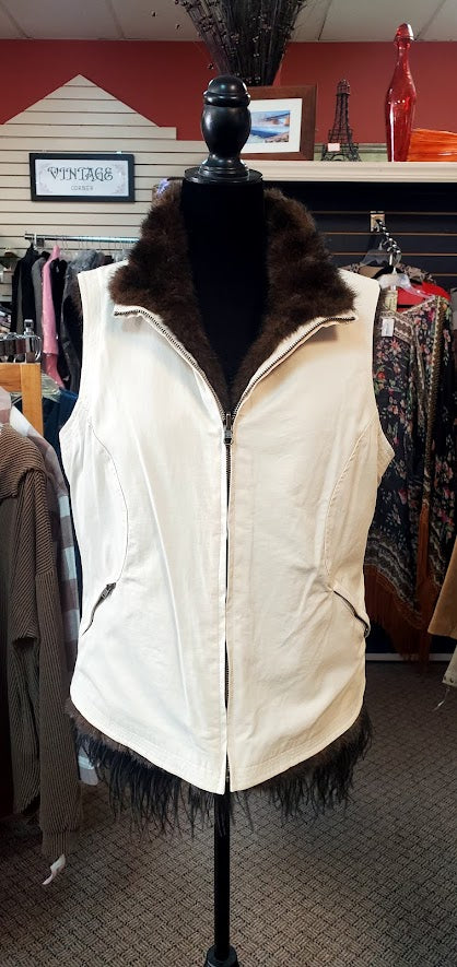 Tribal Faux Fur Vest Sz Medium