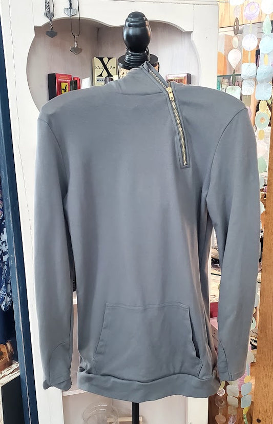 Lily & Lottie Kangaroo Pocket Pull-Over Hoodie Sz Medium