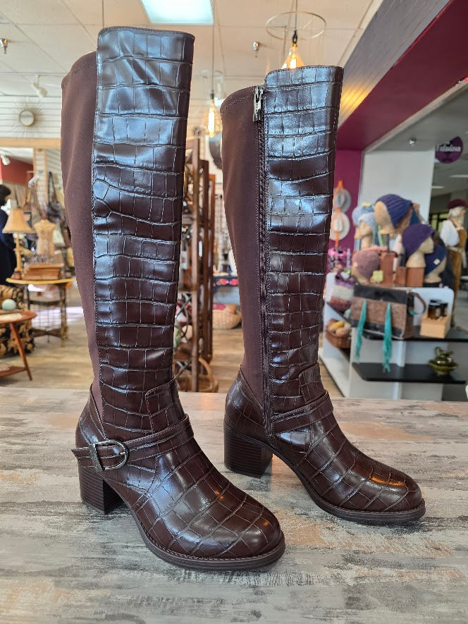 Vince Camuto Zennia Tall Boots Sz 8M