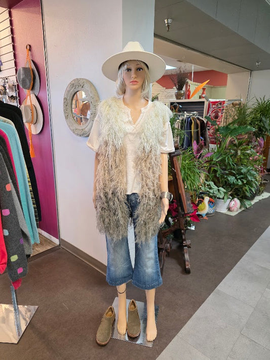 Selfie Couture Shaggy Vest Sz S/M