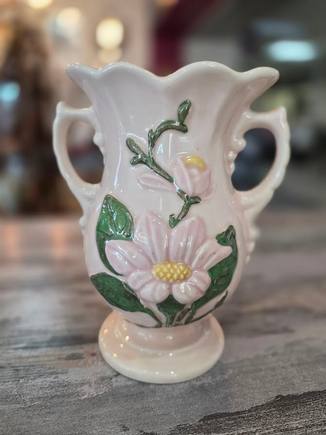 Hull Pink Magnolia Vase 1945-1947