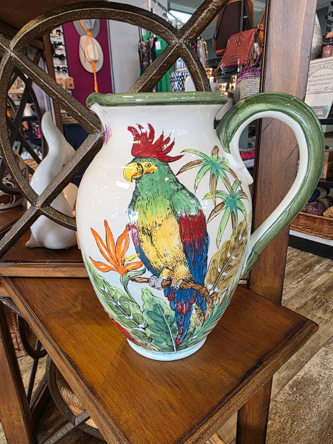 Parrot Pitcher