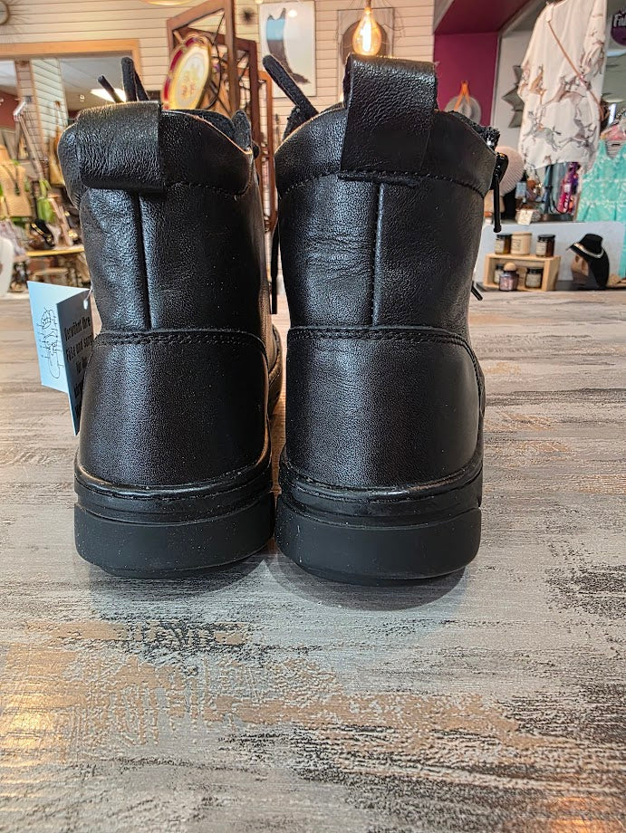 Volks Walkers Isra Ankle Shoe Sz 38M