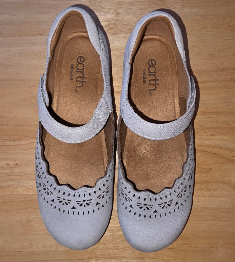 Earth Origins Brady Mary Jane Flats Sz 7.5M