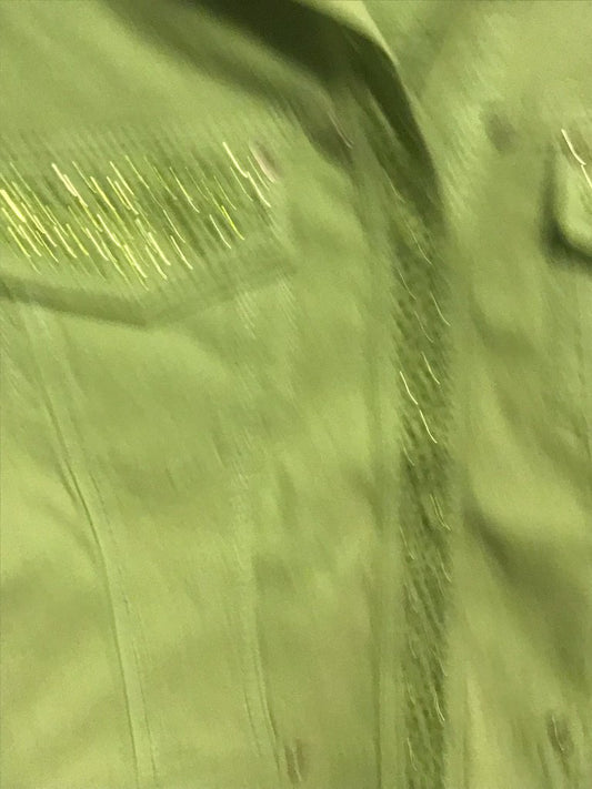 366829